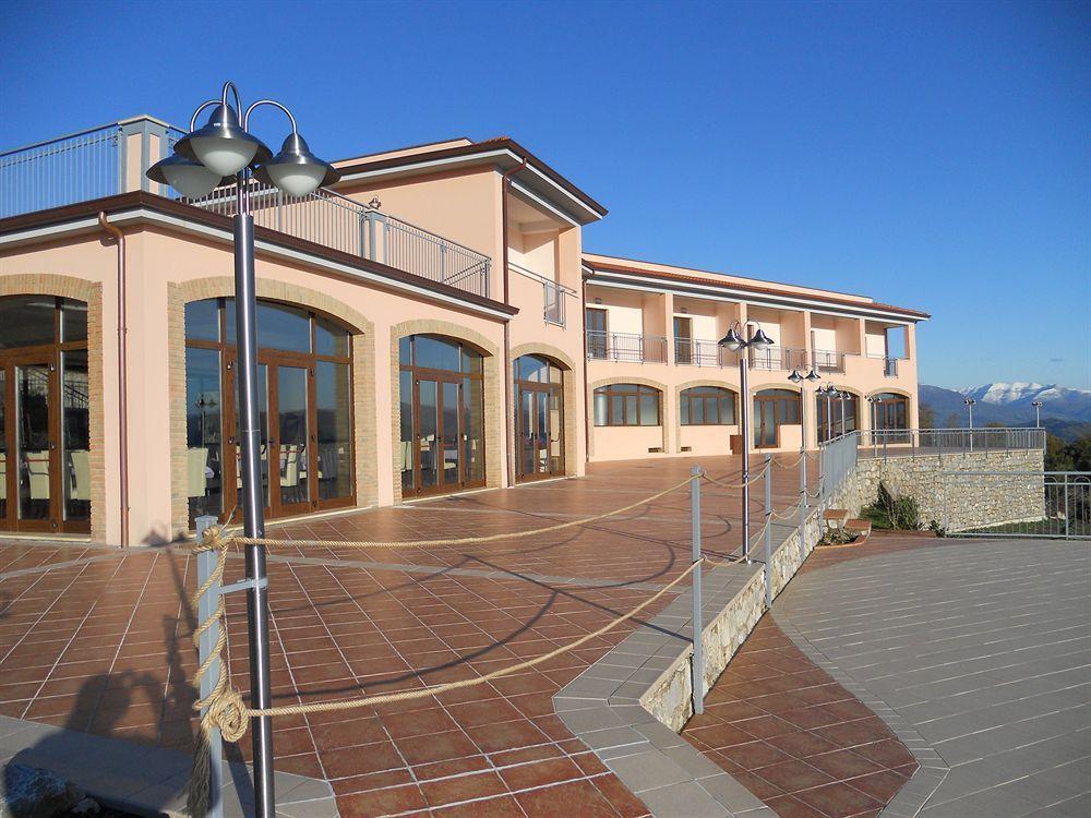 Hotel Caluna Charme Сан-Джованні-а-Піро Екстер'єр фото